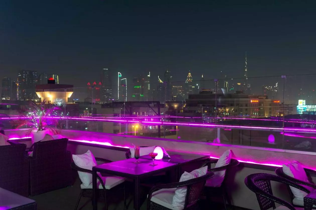 MERCURE_EDIT (20).jpg